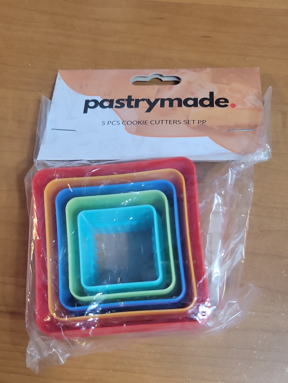 Pastry Multi-size Nested Square Cookie Cutters - Red, Orange, Blue, Green, Aqua